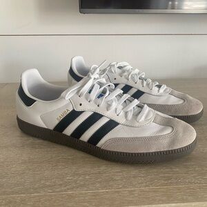NEVER USED Size 11.5 Men’s Adidas Samba White and Black Trainers